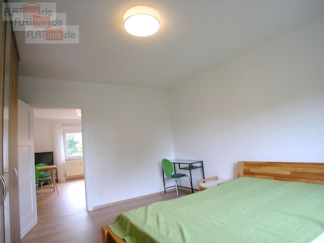 FLATmix.de / BI-Sieker / Neurenovierte, komplett möblierte 2-Raum-Wohnung - Photo 1